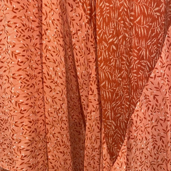 Joie Hacinthia Silk Dress - Picture 4 of 7